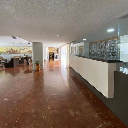 Apt Centrico Con Vistas Y Piscinas Беналмадена Екстериор снимка