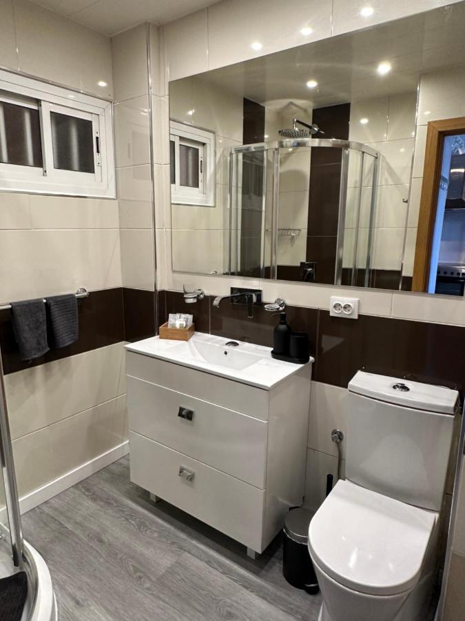 Apt Centrico Con Vistas Y Piscinas Беналмадена Екстериор снимка