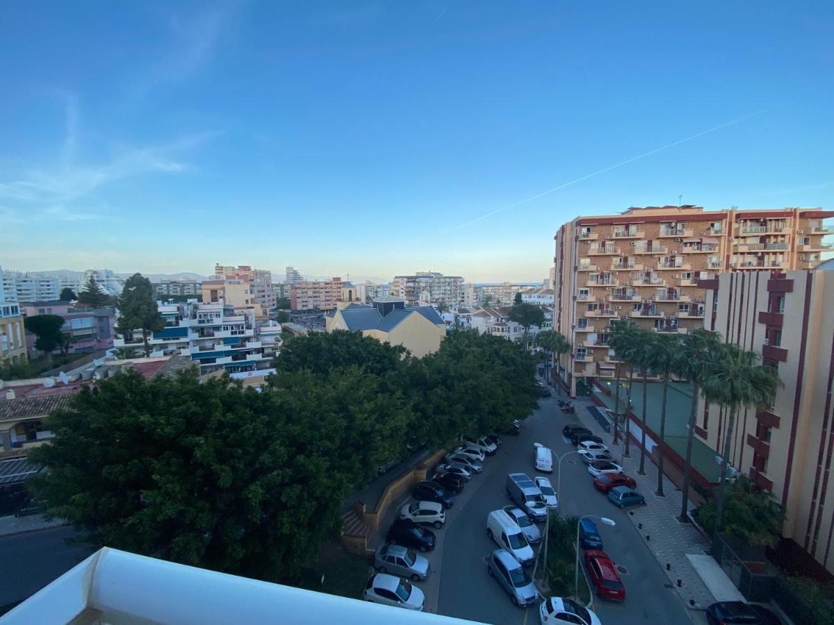 Apt Centrico Con Vistas Y Piscinas Беналмадена Екстериор снимка