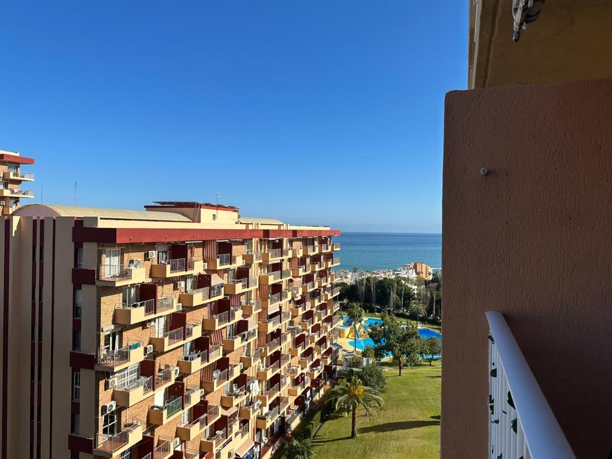 Apt Centrico Con Vistas Y Piscinas Беналмадена Екстериор снимка