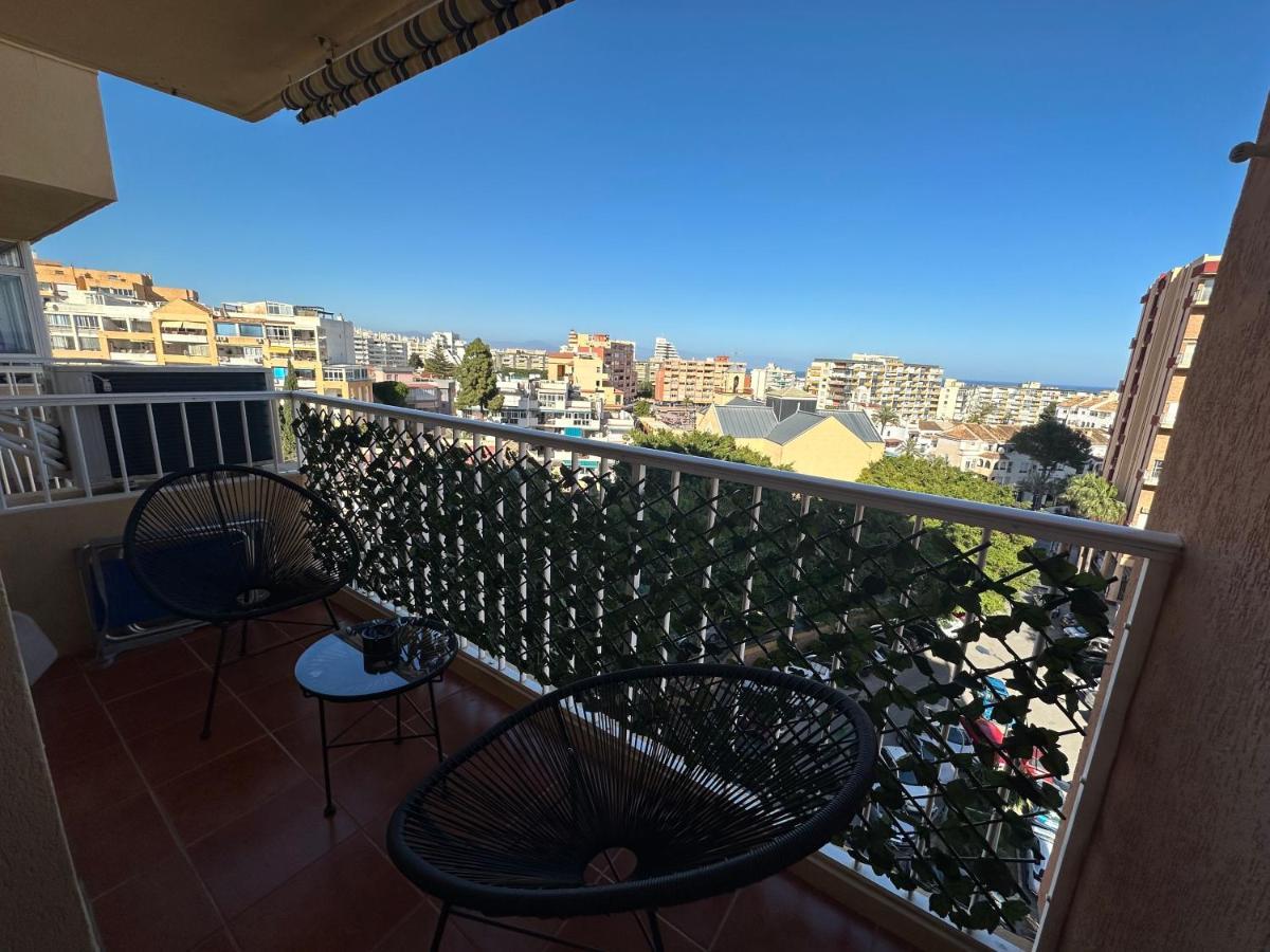 Apt Centrico Con Vistas Y Piscinas Беналмадена Екстериор снимка