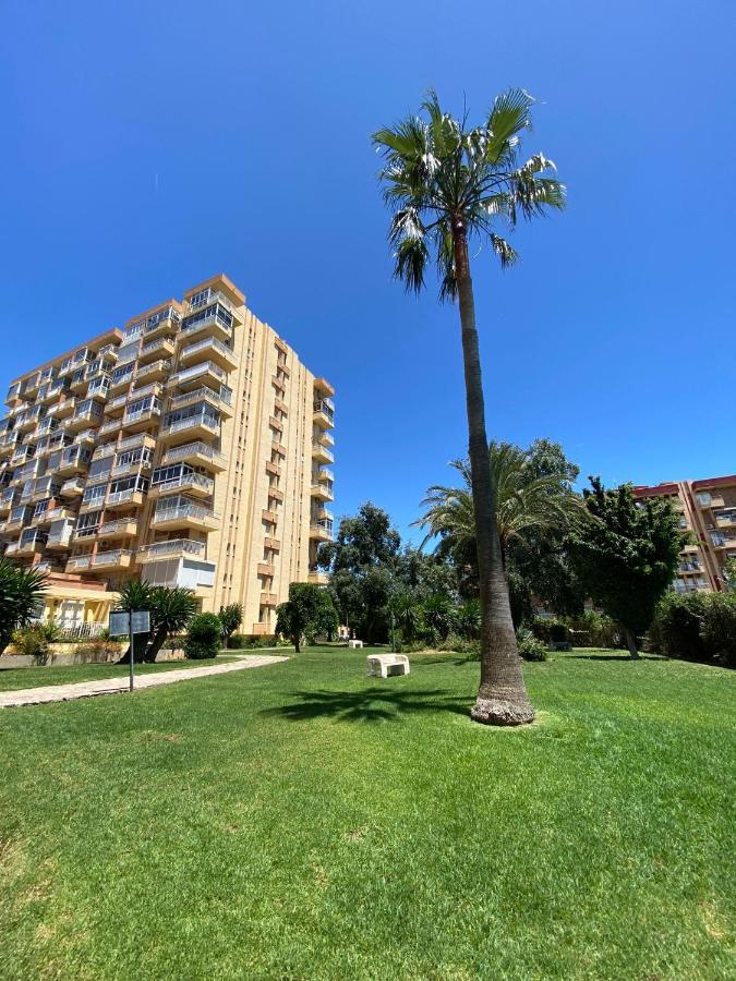 Apt Centrico Con Vistas Y Piscinas Беналмадена Екстериор снимка